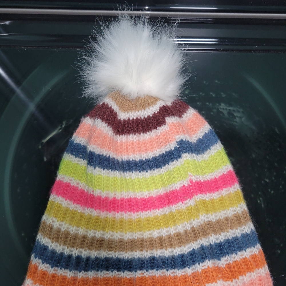 Gap Bright Multicolored Pompom Hat And Scarf Set